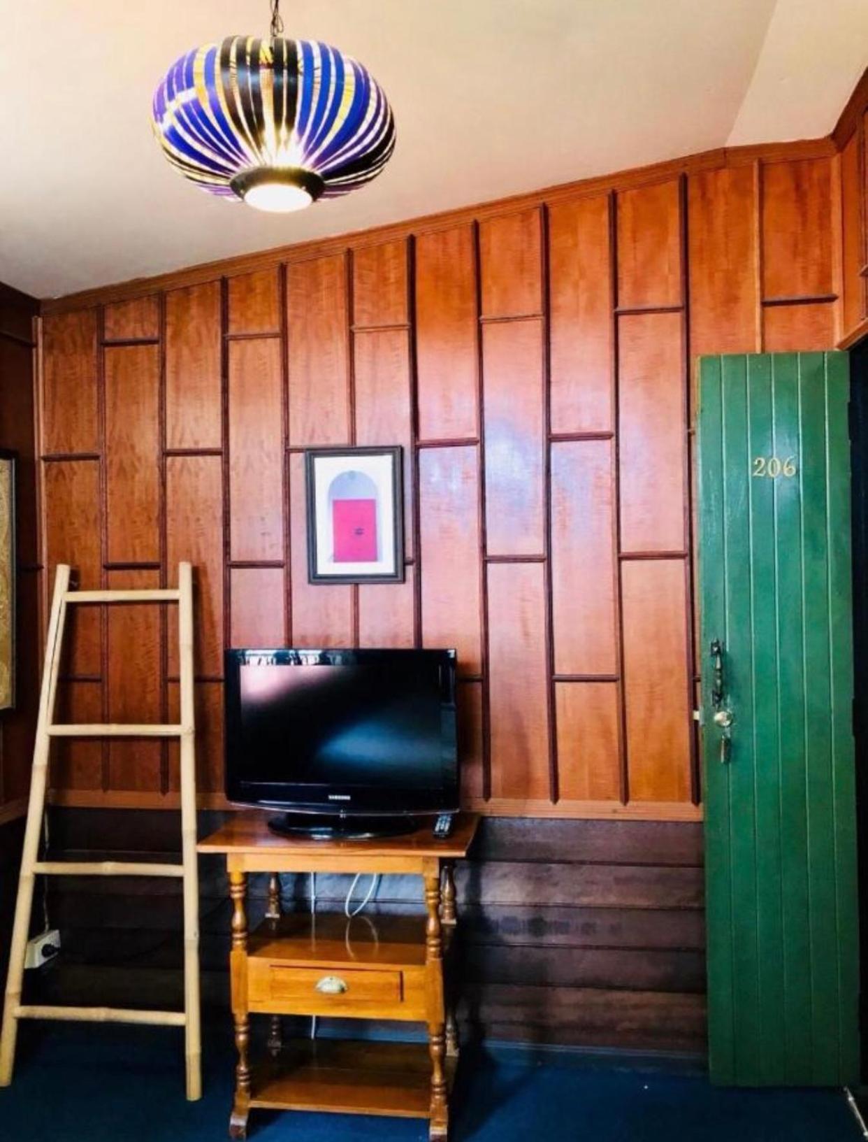 Nhà trọ Nearthepark Boutique House Chiang Mai